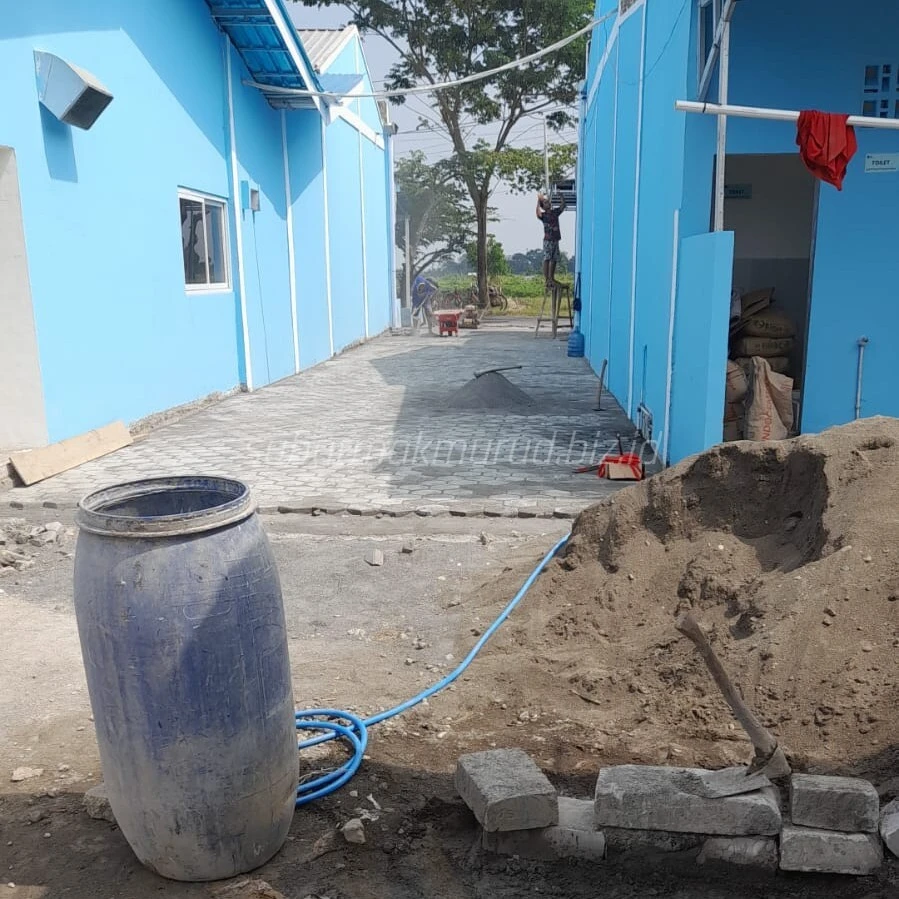 Pemasangan Paving di Sitanggal Brebes